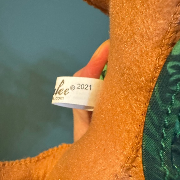 Annalee Evergreen Reindeer with Bells 2021 Christmas Collectible Plush - Picture 5 of 7